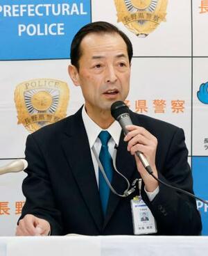 　事故発生当時の状況を語る長野県警の松島敏史交通部長＝２０２５年１２月、長野県警本部