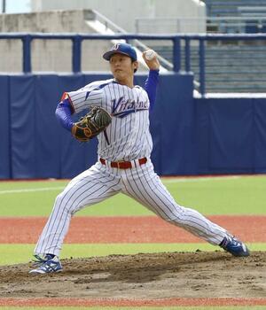 バイタルネット－新潟コンマーシャル倶楽部　３回を無失点で抑えたバイタルネットの先発江村伊吹＝エコスタ