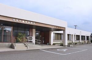 NPO法人ゆめ福祉会が障害福祉サービス事業所として活用する予定の旧刈羽診療所=刈羽村刈羽