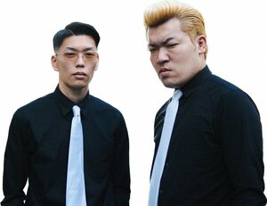 お笑いコンビ・共犯者の洋平さん（右）死去