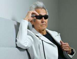 　「表舞台にいた時間より制作に携わった時間のほうがずっと長い。裏方が人生のほぼ全てです」と語るＪｏｈｎｎｙ