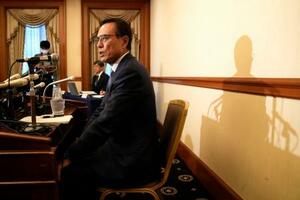経済同友会の代表幹事として記者会見に臨む新浪剛史氏=3日午後、東京都千代田区