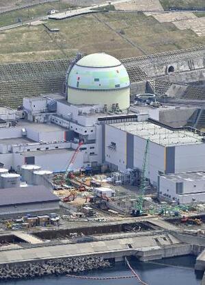 　北海道泊村の北海道電力泊原発３号機＝２０２５年４月