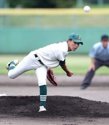 新発田農－開志学園　新発田農の先発日下部暖斗＝新発田田市五十公野