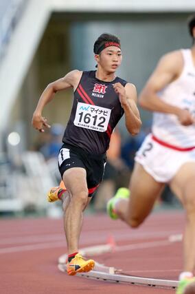 男子400メートル 21位の坂井駿介(新潟明訓)=ホットスタッフフィールド広島