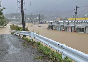 大雨で浸水した石川県輪島市の仮設住宅=9月21日