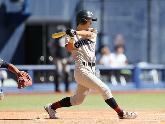 北越-中越 5回中越2死二塁、清水悠利、相手のエラーを誘い1-1で追いつく=ハードオフ・エコスタジアム