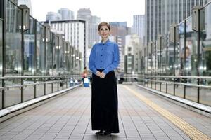 能力主義は「弱い立場の人に自己責任の考えを背負わせてしまう」と話す勅使川原真衣さん=2025年10月、東京都内(撮影・横山純太郎、共同)