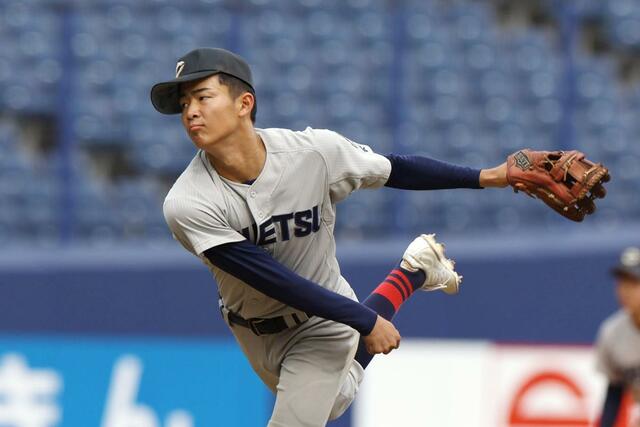 中越－富山第一　７回途中登板した渡邊櫂史＝エコスタ