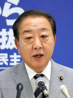 記者会見する立憲民主党の野田代表=8日午前、国会