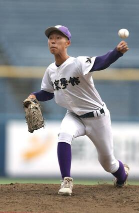 東京学館－帝京長岡　東京学館の先発朝妻渚斗＝エコスタ