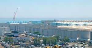 福島第1原発構内に林立するタンク群=7月29日、福島第1原発(写真映像部・永井隆司撮影)