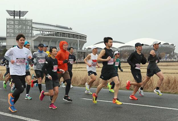 新潟ハーフマラソン２０２５＝３月１６日、新潟市中央区長潟