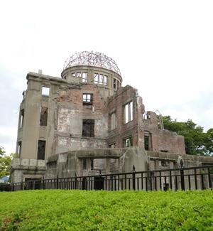 広島市の原爆ドーム=2017年5月
