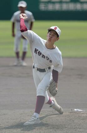長岡向陵－長岡大手　完投した長岡向陵の𠮷川魁＝長岡市悠久山球場