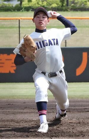 新潟-新津 新潟の先発龍田京太郎=三条市パールスタ
