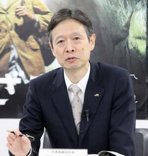 記者会見するJR東海の丹羽俊介社長=7日午後、大阪市淀川区